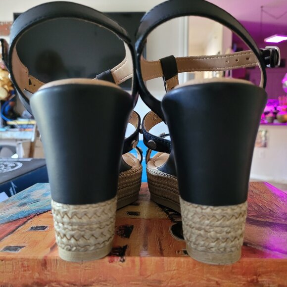 NEW UNWORN BELLA-VITA BLACK WEDGES size 8.5 narrow - Picture 6 of 9